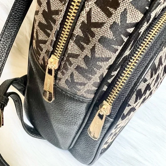 Michael Kors Backpack - Picture 6 of 7